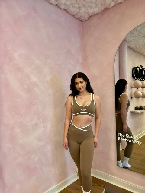 Form Set Short Bra